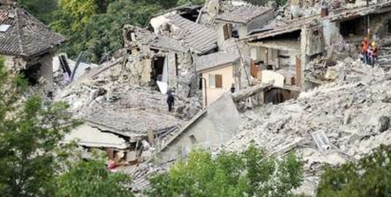 Dos fuertes sismos vuelven a golpear a Italia