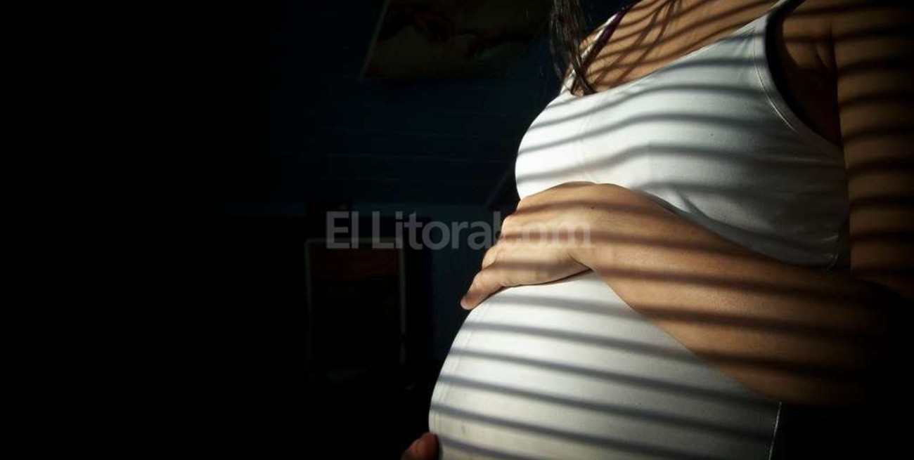 Maternidad de agentes municipales: un veto de Corral y nueva polémica