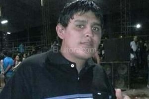 ELLITORAL_130704 |  lanacion.com Jorge Vázquez se llama el militante de la juventud radical baleado en Jujuy. Los médicos debieron extirparle el bazo.