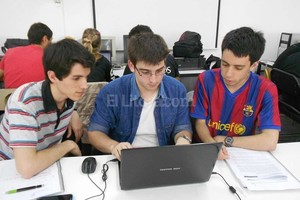 Archivo El Litoral Ingenierías, al frente. Son las carreras más pedidas en el mercado labora, según un estudio de Adecco Argentina. Hay superpoblación de abogados y contadores.