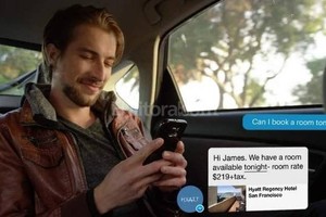 Google Images Los avatares virtuales, o chatbots , son programas interactivos alimentados por inteligencia artificial que simulan las conversaciones humanas.