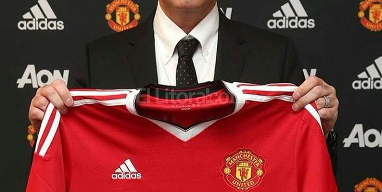 Mourinho es el nuevo entrenador del Manchester United