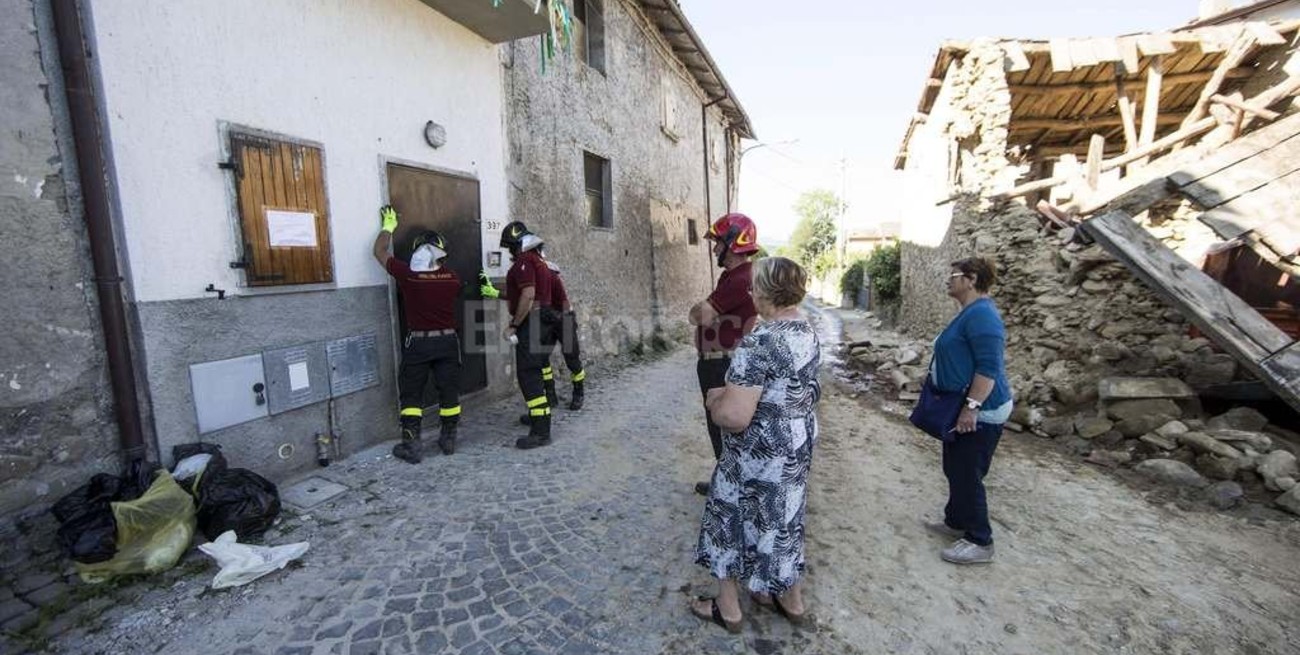 Sismo en Italia costó 4.000 millones de euros y 2.500 personas sin casa 