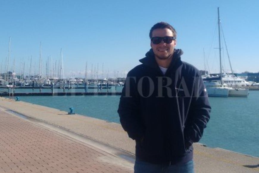 ELLITORAL_174650 |   Agustín navega desde chico. A los 6 años ingresó a una escuelita de vela y no abandonó más su pasión, que hoy se transformó en su profesión.