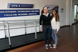 Gentileza UTN Stefanía alojó por dos meses en su departamento a Andrea, de México. Su motivación: probarse en la modalidad Couchsurfing (prestar tu sofá), una red de ayuda al viajero.