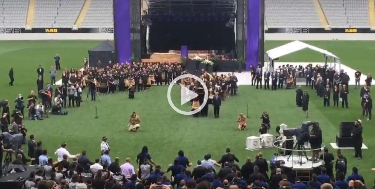 Video: emotivo funeral a Jonah Lomu