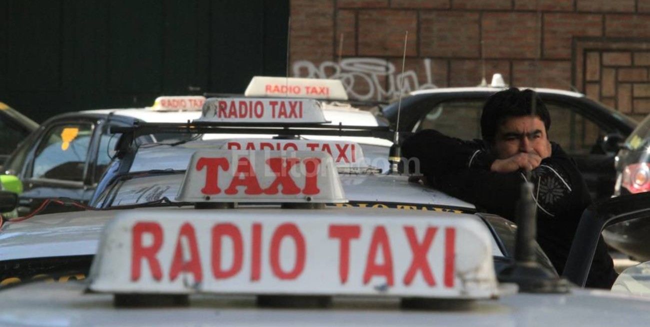 Taxistas se concentran a las 11 en la Costanera Este