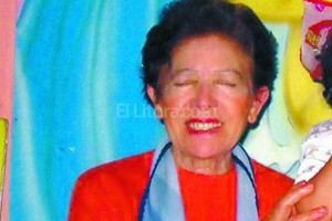 Gentileza Flia. Muñoz María en una celebración familiar. Tras recibir el balazo, la mujer fue llevada al hospital Cullen donde finalmente se produjo su deceso.