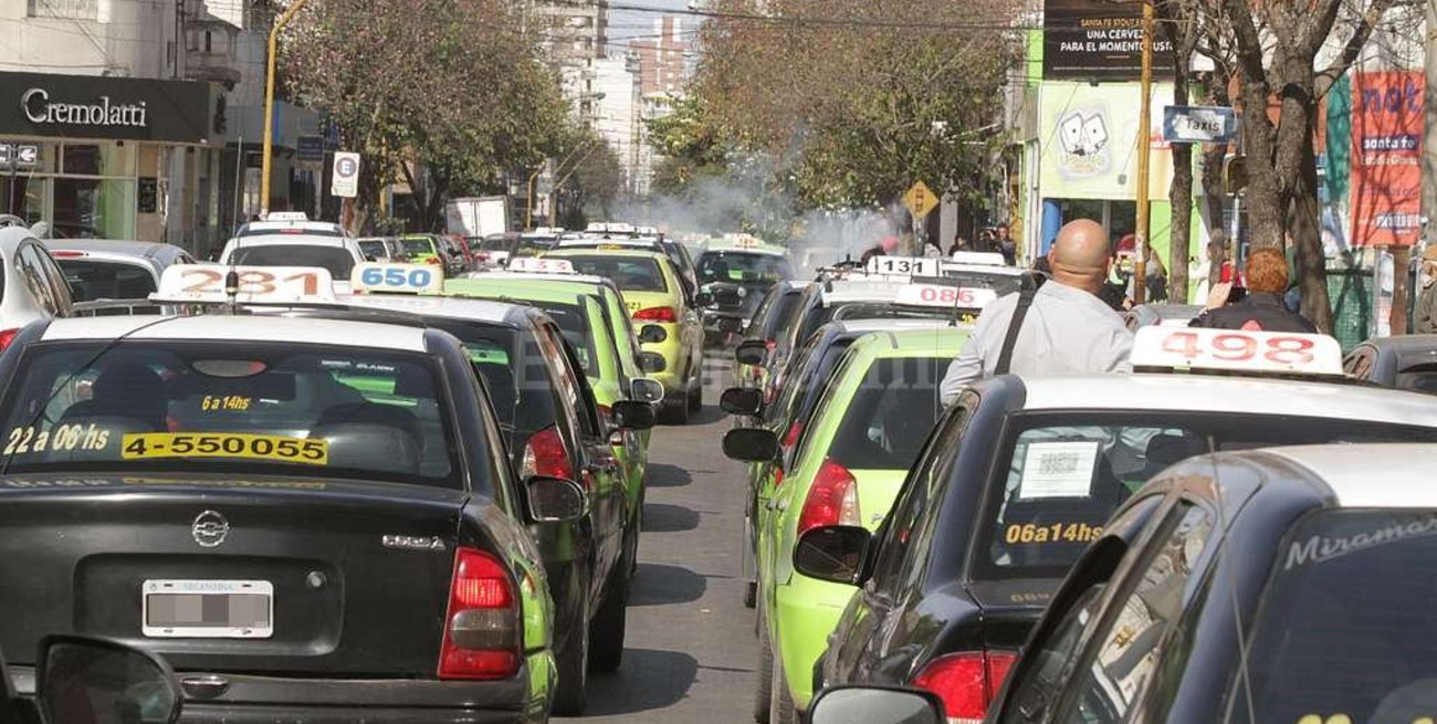 Taxis y remises harán cortes de calles sorpresivos y rotativos