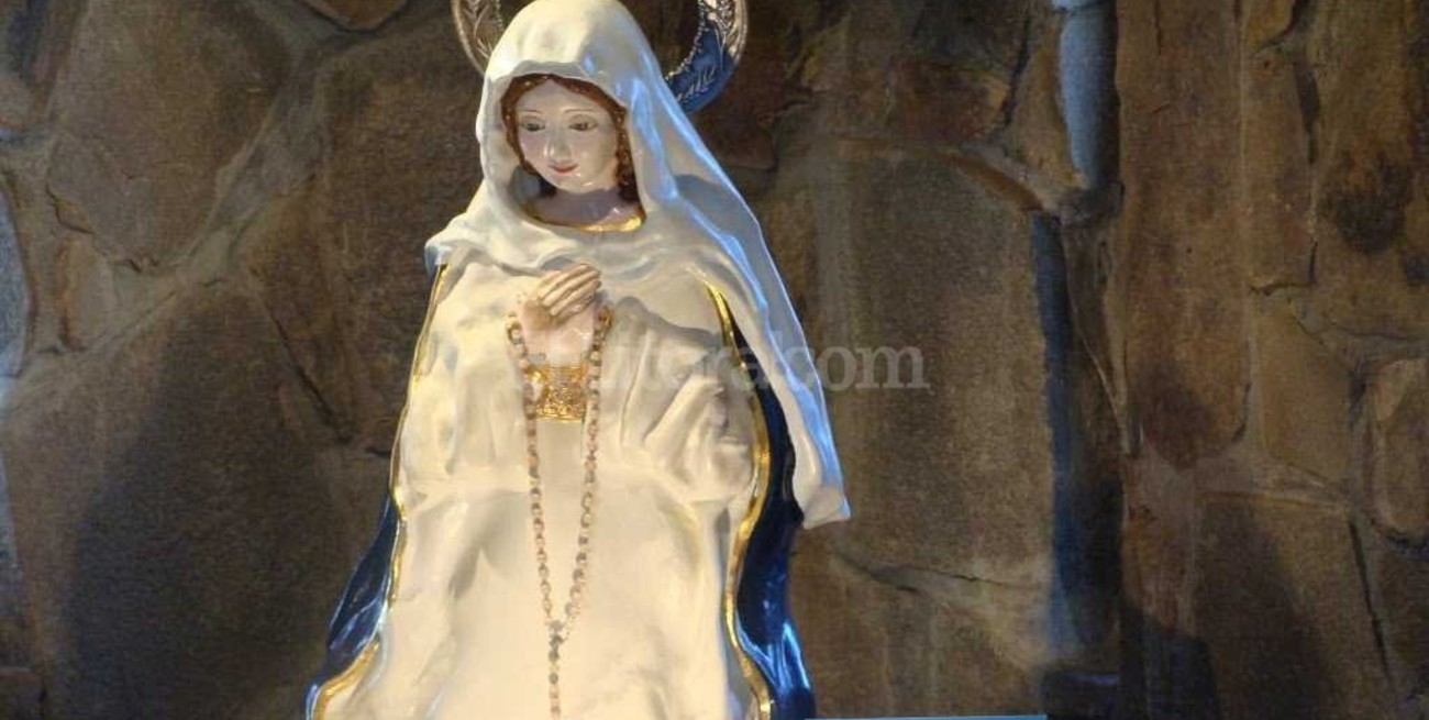 La Virgen del Cerro llora en Paraná