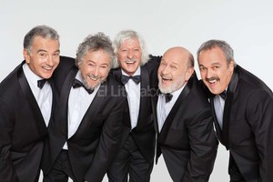 Facebook Les Luthiers