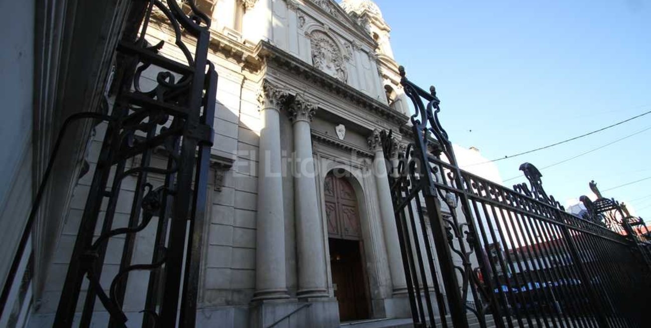 Proponen declarar Monumento Nacional a la iglesia del Carmen