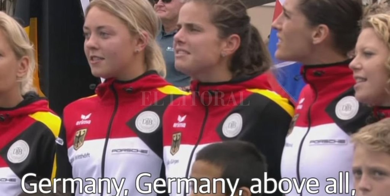 Estados Unidos entona el himno alemán con reminiscencias nazis