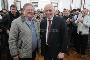 ELLITORAL_126972 |  Luis Cetraro. El festejo socialista en Santa Fe.