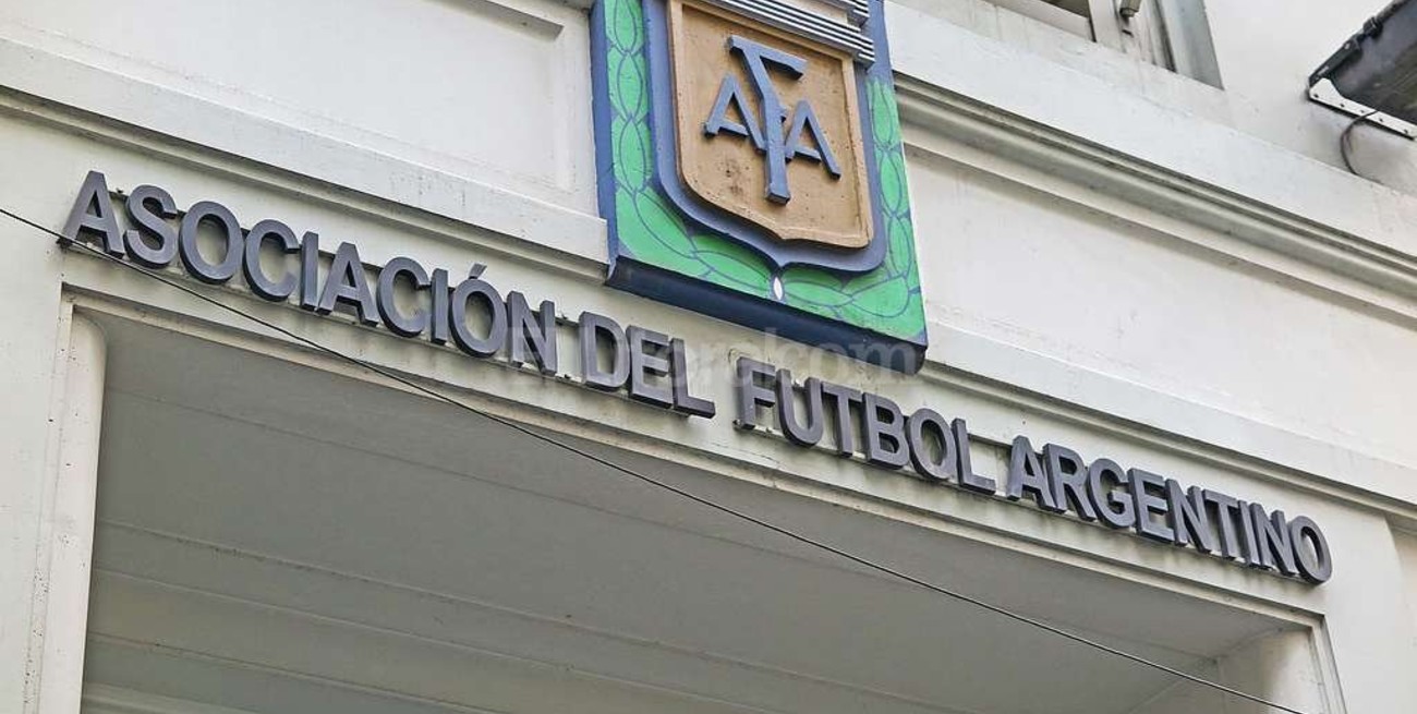 Dirigentes temen que FIFA desafilie a la AFA