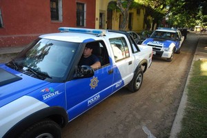 ELLITORAL_173959 |  Archivo El Litoral Personal policial de la comisaría de distrito 14 (S. J. de Rincón) tomó intervención en este delicado asunto.