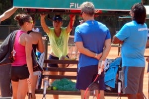 ELLITORAL_202876 |  Blog de tenistas argentinas Intensa jornada de entrenamiento un jueves de mucho calor para el equipo.