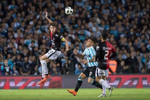 ELLITORAL_211785 |  Matías Nápoli El  Flaco  fue uno de los jugadores más regulares de Colón en la Superliga. Contra Racing, el día de la clasificación a la Sudamericana 2019, fue figura.