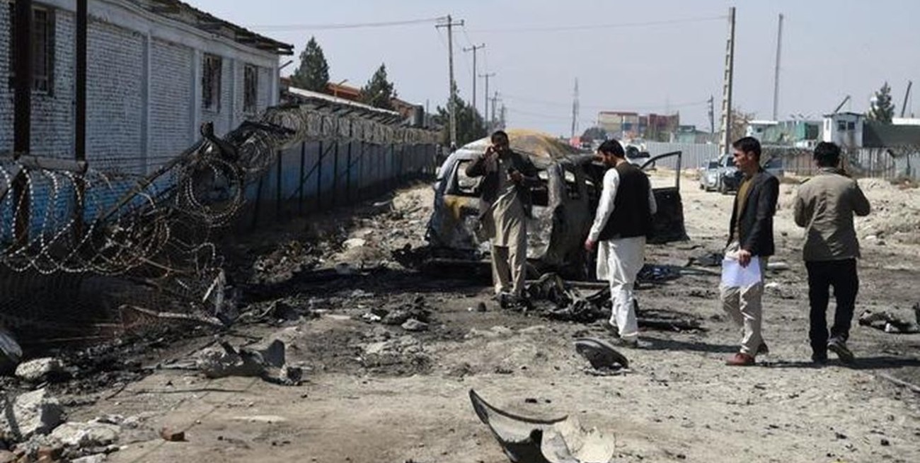 Ataque suicida deja al menos 26 muertos en Afganistán 