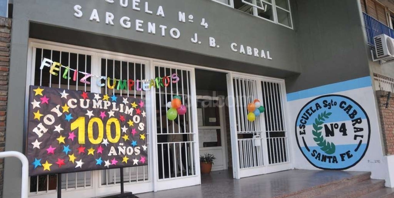 Cumple 100 años la escuela primaria Sargento Cabral