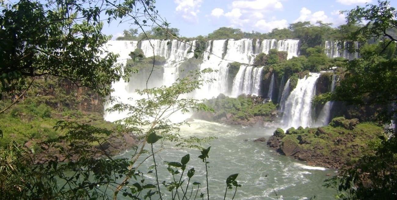Iguazú Argentina presentó un proyecto de mejora para el área Cataratas