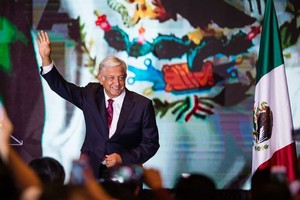 ELLITORAL_215705 |  Manuel Velasquez López Obrador fue elegido como el nuevo presidente de México.