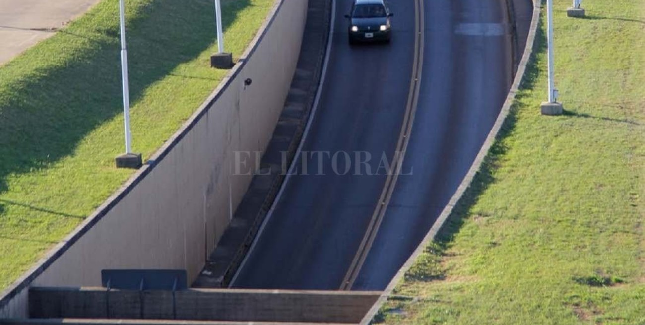 Más de 76.500 vehículos transitaron por el Túnel Subfluvial