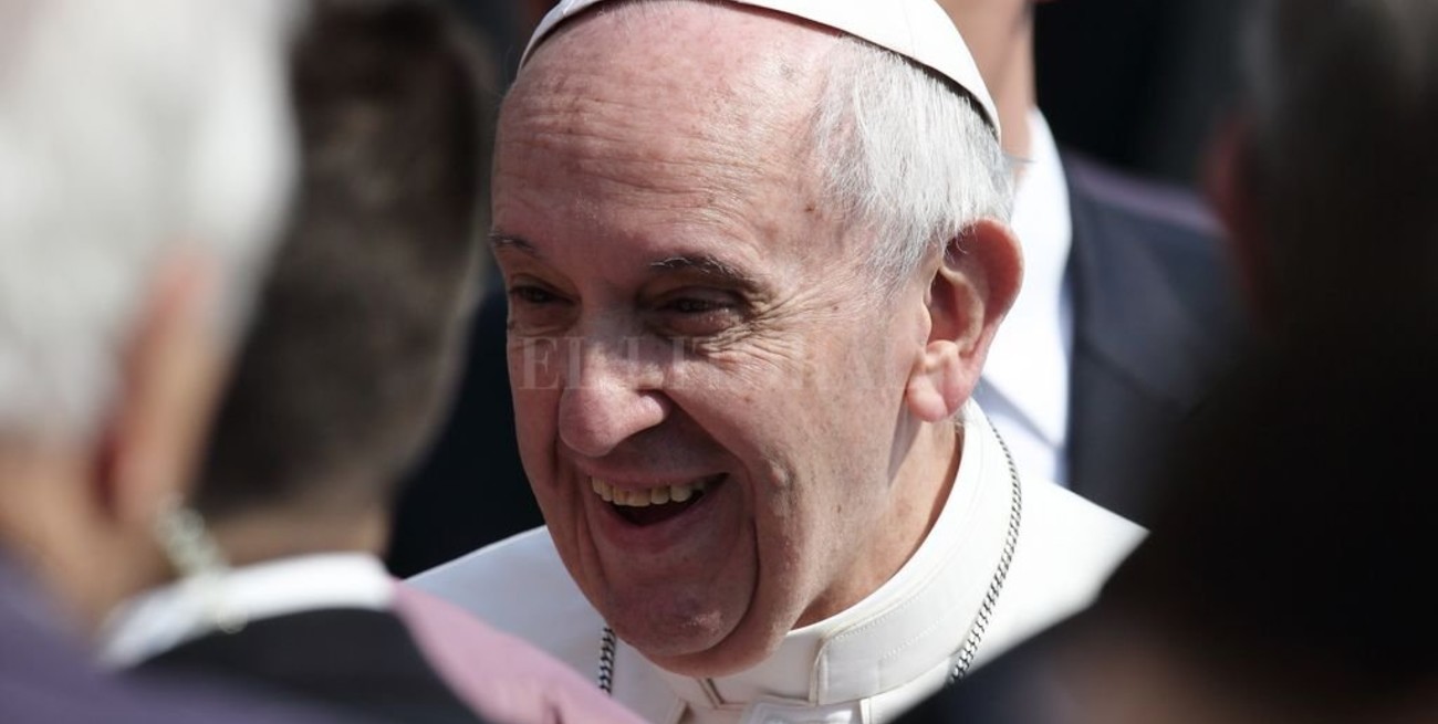 El papa Francisco pidió a los jóvenes "no tolerar la falta de trabajo"