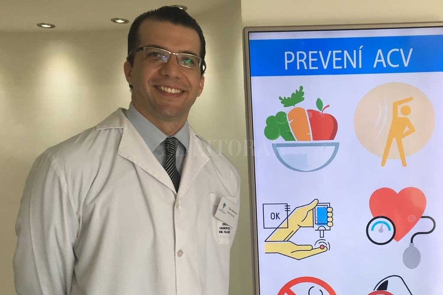 ELLITORAL_223578 |  Archivo El Litoral El Dr. Hugo Valderrama.