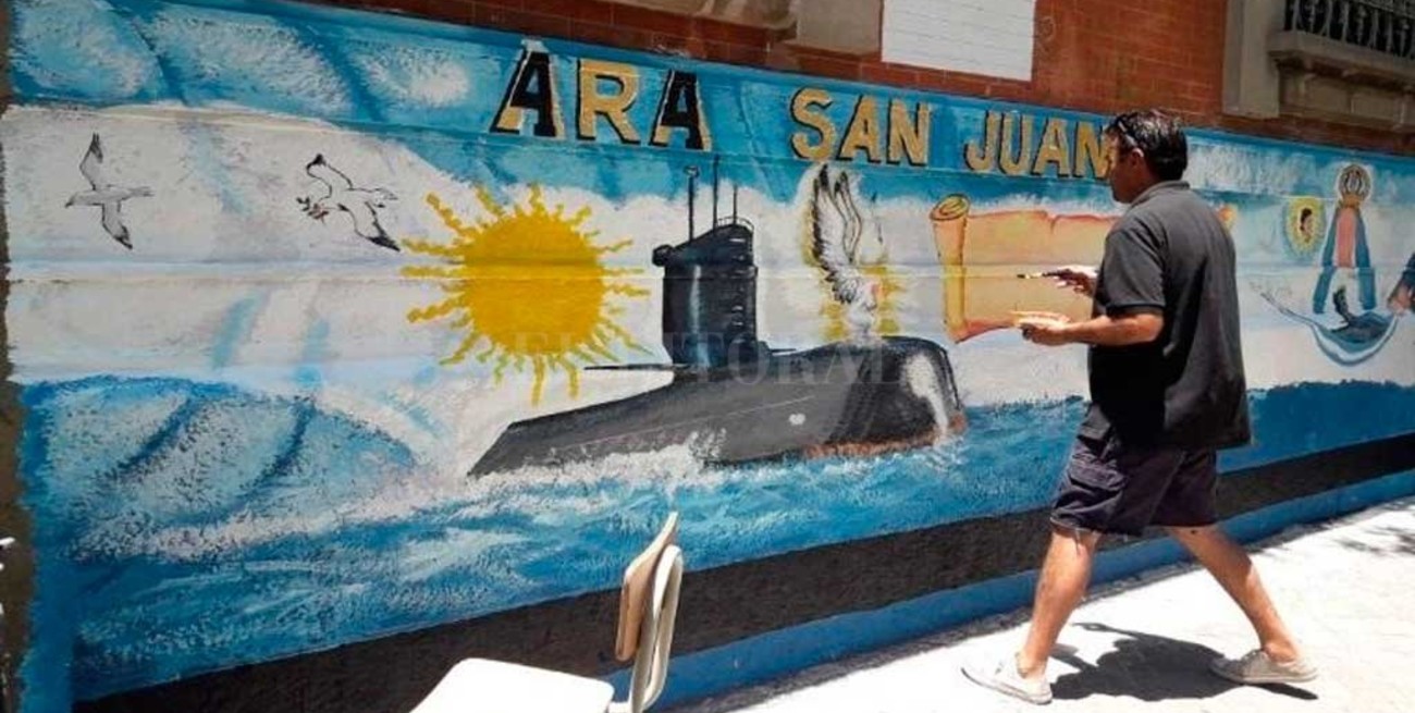 Inauguran en Rosario un mural para homenajear a los tripulantes del ARA San Juan