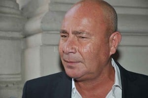 ELLITORAL_208780 |  Flavio Raina Jorge Molina reclama  una consideración a quienes nos inclinamos por el camino del diálogo, con representatividad y responsabilidad sindical .