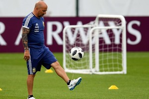 ELLITORAL_216855 |  Archivo El Litoral Telam 19/06/2018 Rusia:El director técnico Jorge Sampaoli durante la práctica con vistas al próximo partido contra Croacia en el Mundial Rusia 2018. Foto: enviado especial/Maximiliano Luna/telam/lap