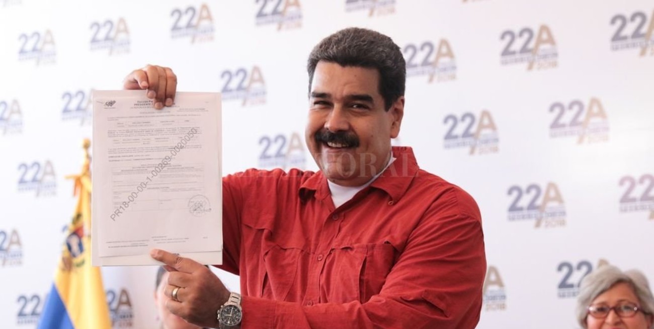 Maduro inscribió su candidatura para las presidenciales
