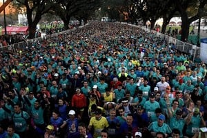 ELLITORAL_220784 |  Internet Unas 20.000 personas participaron de la media maratón (21K) de Buenos Aires, que se corrió ayer.