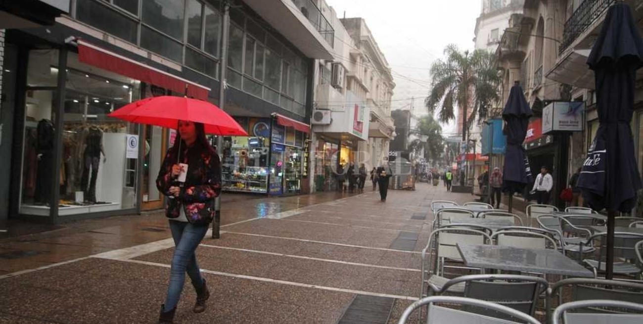 Las lluvias continuarán el miércoles en la ciudad