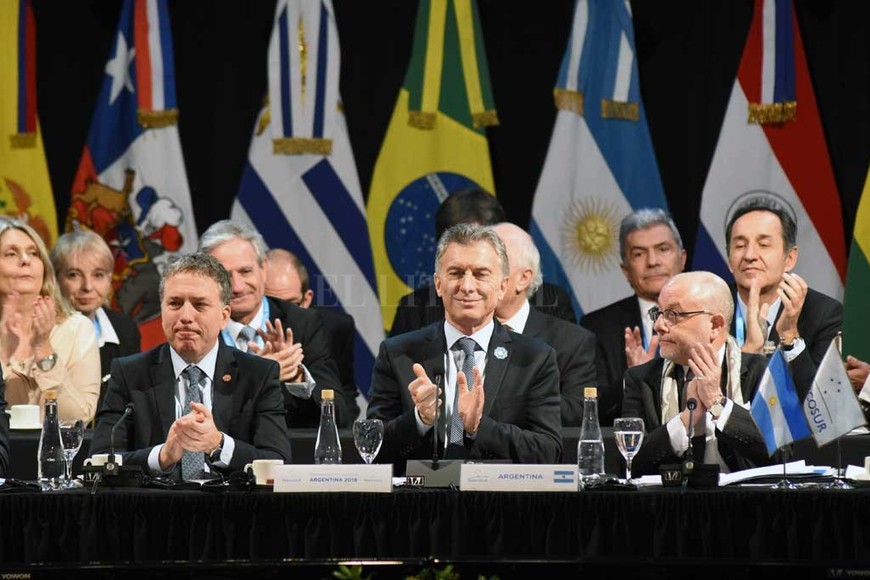 ELLITORAL_254921 |  Flavio Raina Sesión. Una imagen que quedará en el recuerdo, cuando presidentes, cancilleres y demás autoridades debatieron en Santa Fe.