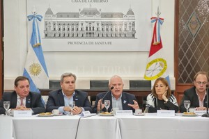 Finalizó la etapa de presentación de propuestas para el Acuerdo Santafesino