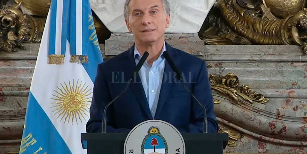 Macri anunció una reducción en la estructura del Estado