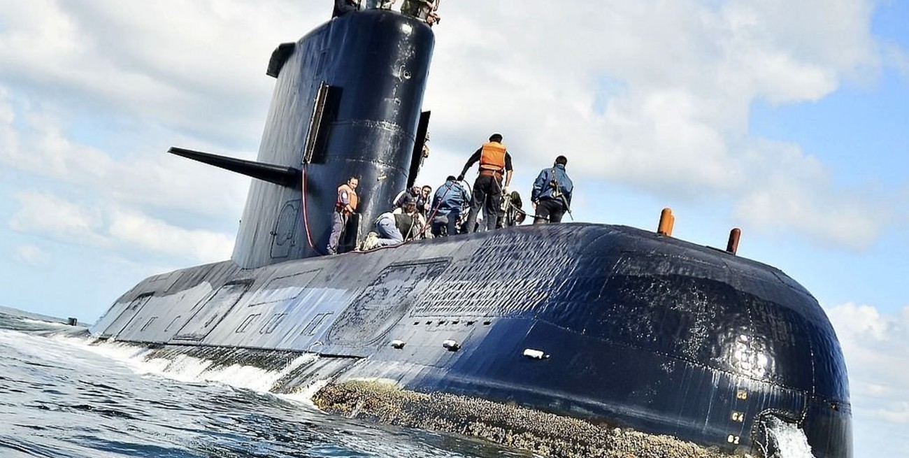 La última foto del submarino ARA San Juan navegando