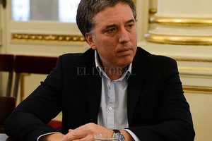 ELLITORAL_212309 |  Archivo El Litoral Dujovne dice que está preparado para asumir el costo frente a sus pares. Tiene aval de Macri para el recorte.