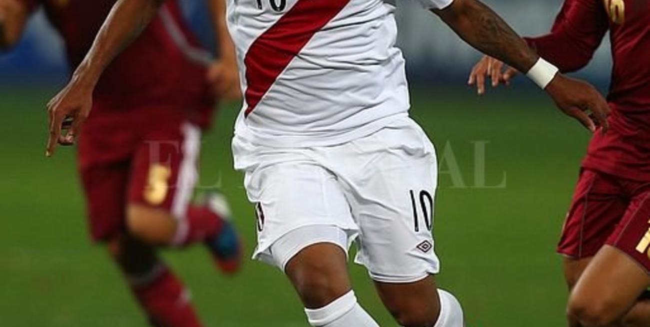 Internaron a un jugador de Perú que sufrió un traumatismo cráneo encefálico