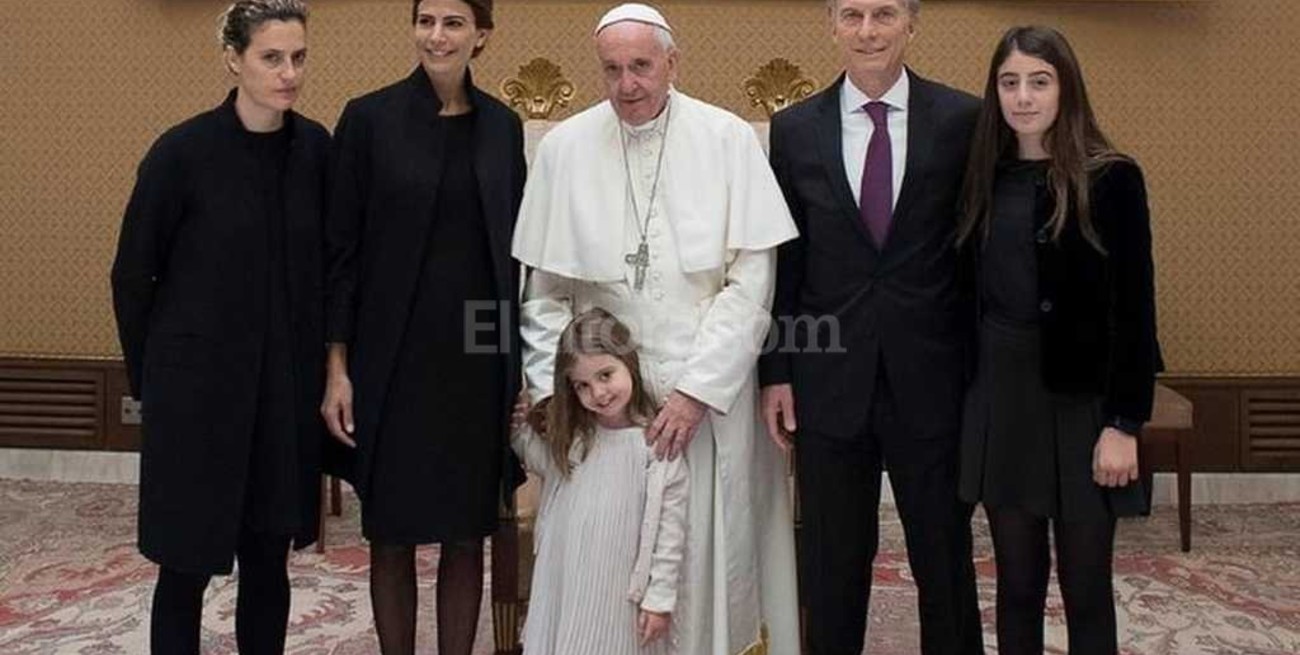 El Papa a Macri: "Fuerza y para adelante"