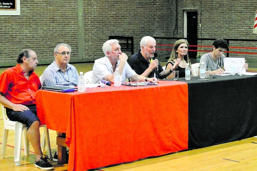 ELLITORAL_199495 |  Gentileza.