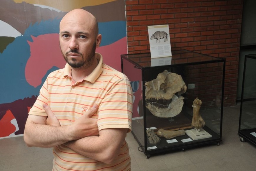 ELLITORAL_205026 |  Flavio Raina Para Vezzosi,  en la ciudad y provincia existe un patrimonio cultural, histórico y científico tan valioso que es necesario preservar .