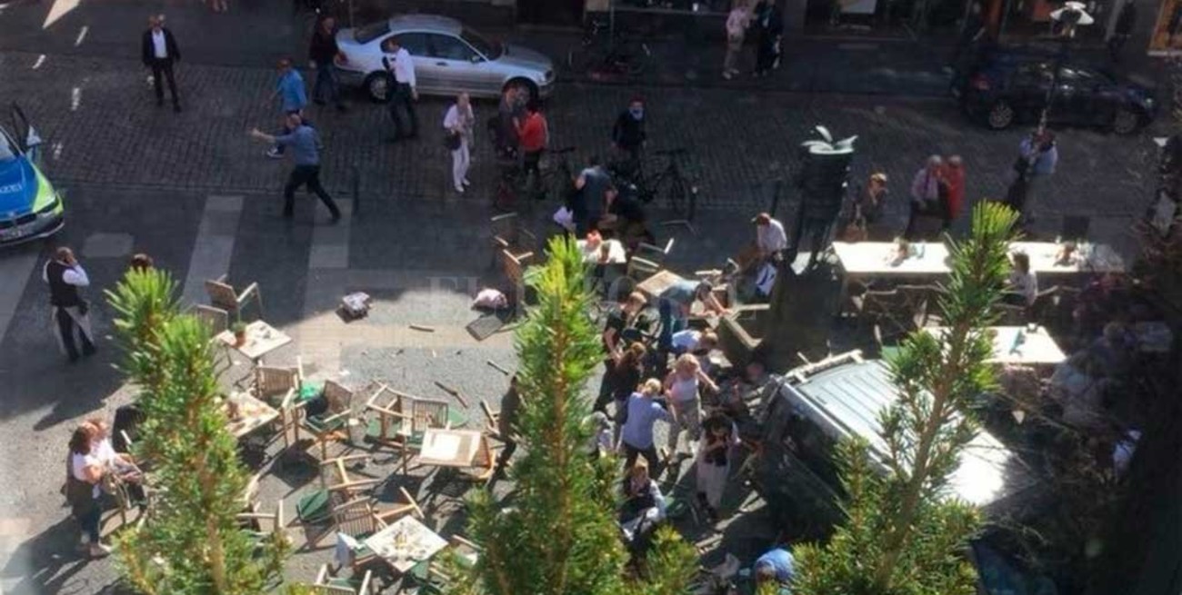 Alemania: atropelló a una multitud y dejó varios muertos y heridos