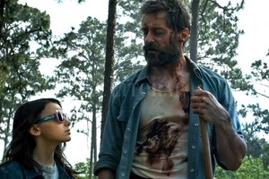 ELLITORAL_175289 |  Gentileza 20th Century Fox La química entre el veterano Logan (Hugh Jackman) y la pequeña Laura (Dafne Keen, otro acierto de los castings infantiles) es uno de los puntos fuertes de la propuesta de James Mangold.