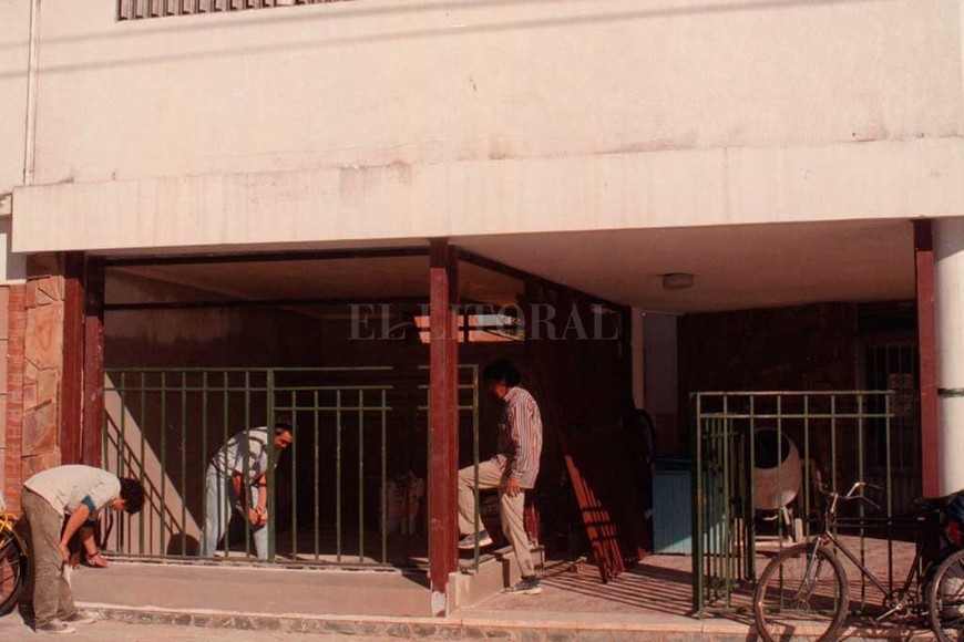 ELLITORAL_219258 |  Archivo El Litoral Imagen cuando se renovó la actual sede para albergar un comercio con artículos sabaleros