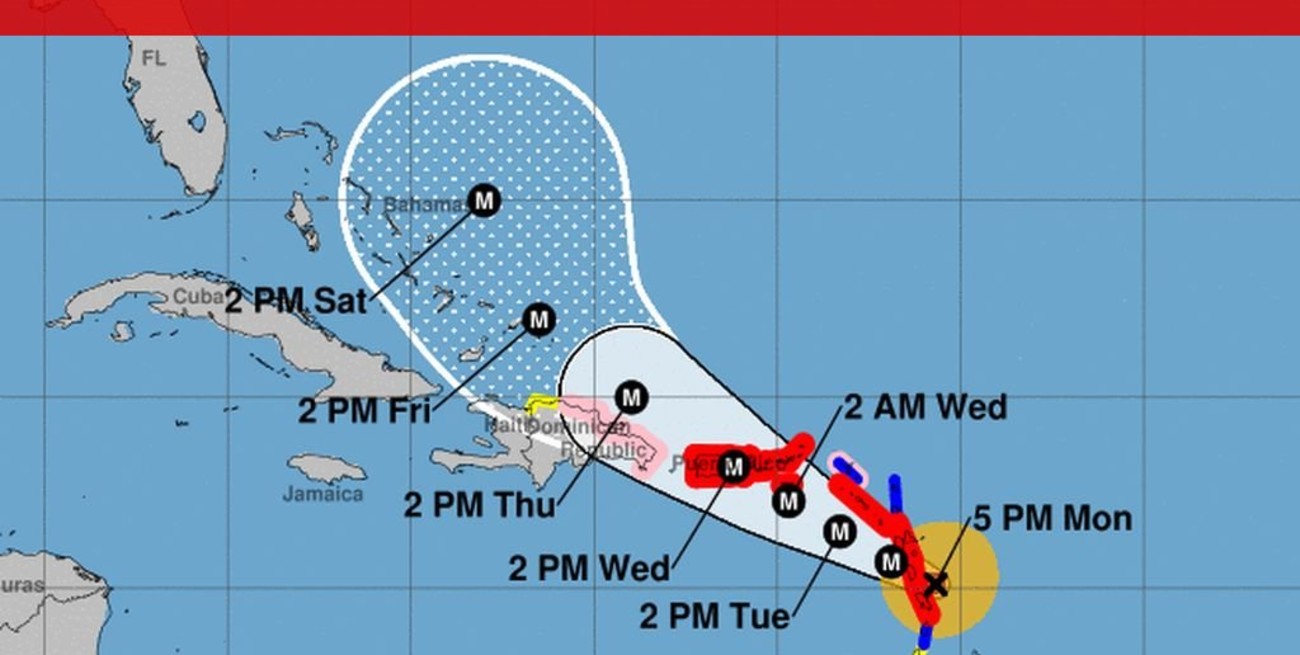 Huracán "María", de categoría 4, amenaza islas arrasadas por "Irma" 