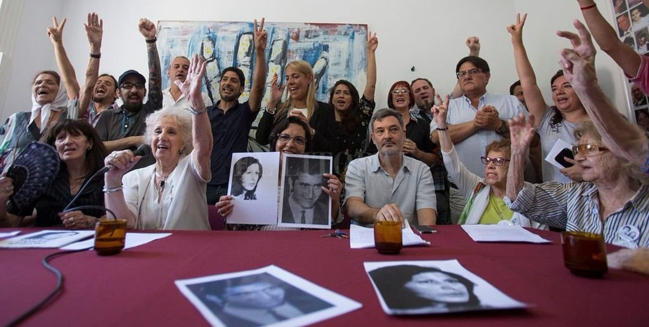Abuelas de Plaza de Mayo a 40 años de búsqueda, balance y celebración