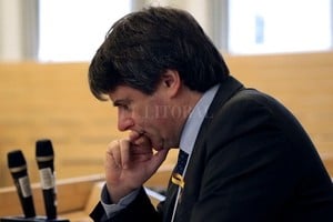 ELLITORAL_206867 |  Internet Tras la detención, Puigdemont será llevado ante el juez.